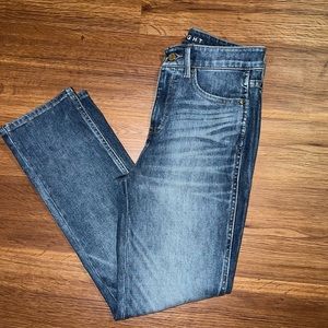 NWT White House Black Market WHBM High-Rise Sculpt Straight Jeans Size 2